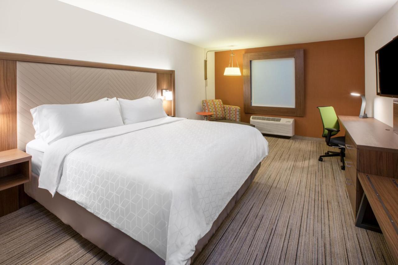 Holiday Inn Express - Blair By Ihg Eksteriør billede