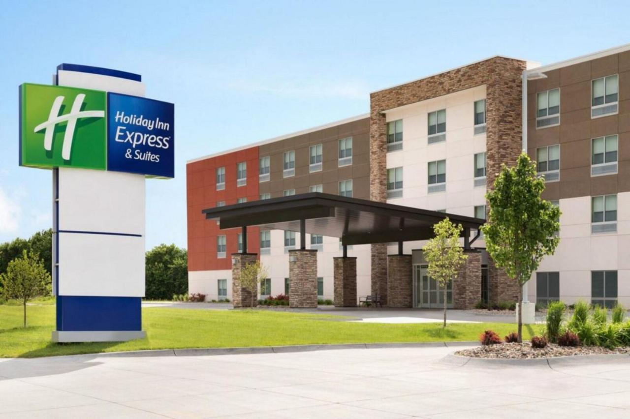 Holiday Inn Express - Blair By Ihg Eksteriør billede